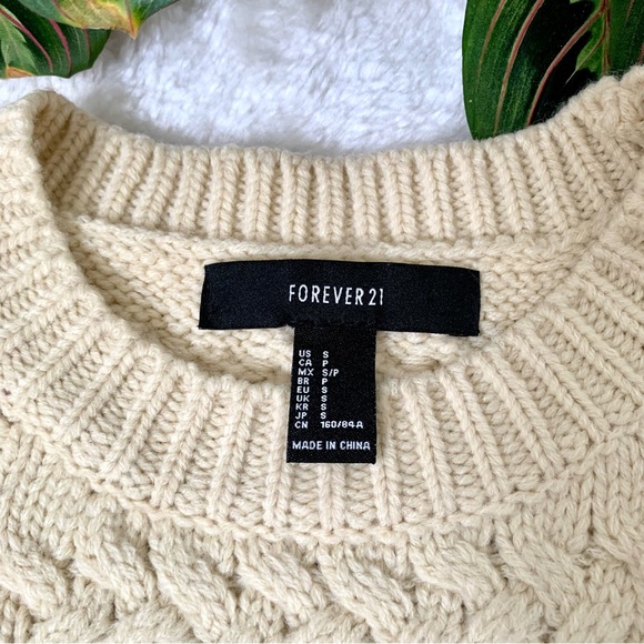 Forever 21 Chunky Cable Knit Sweater - Picture 6 of 8